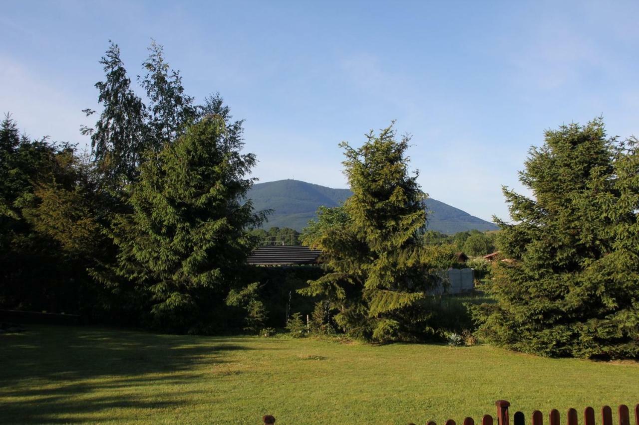 V Prirode Na Okraji Frenstatu Pod Radhostem Apartment Frenstat pod Radhostem Luaran gambar